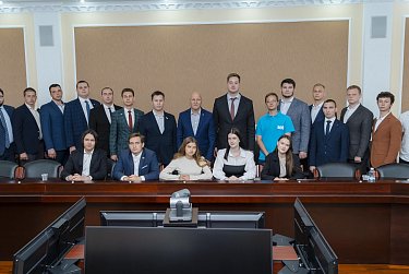 Молодые парламентарии делают первые шаги в законотворчестве